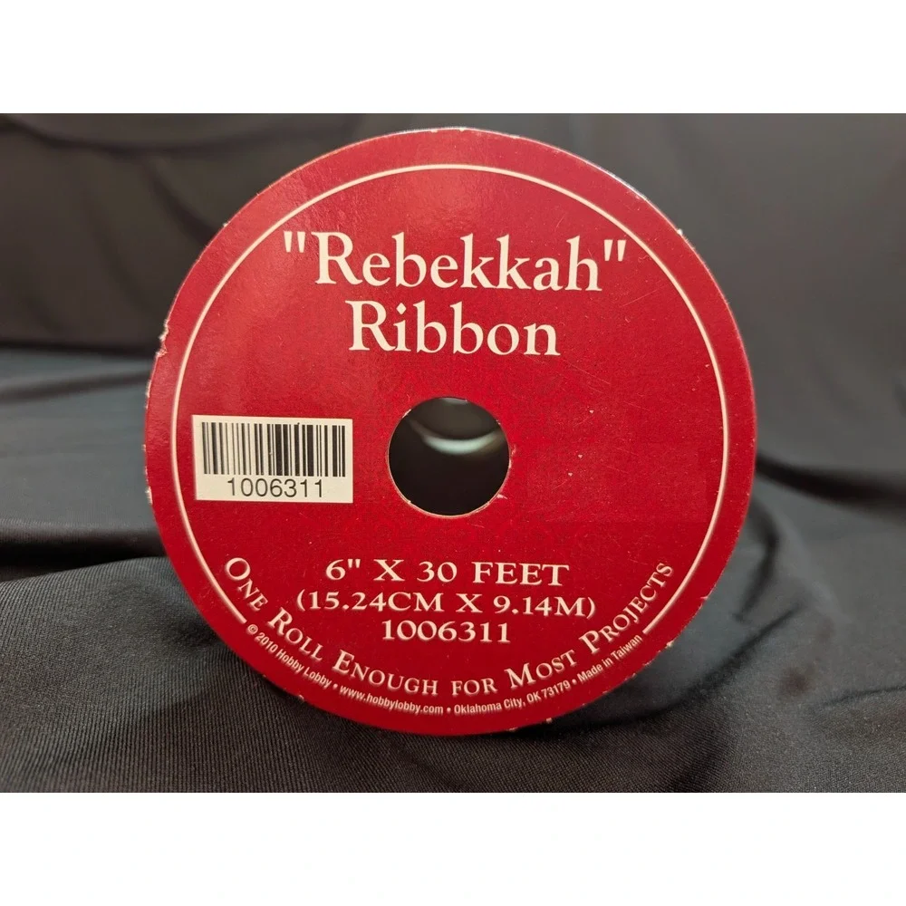 Rebekah Ribbon Christmas 6